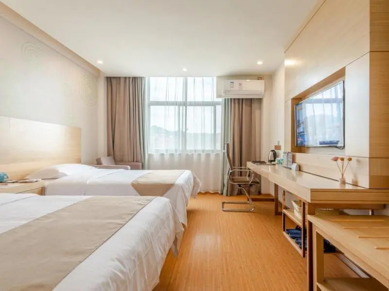 GreenTree Inn LiuAn Huoshan County Yingjia Avenue County Hospital Express Hotel