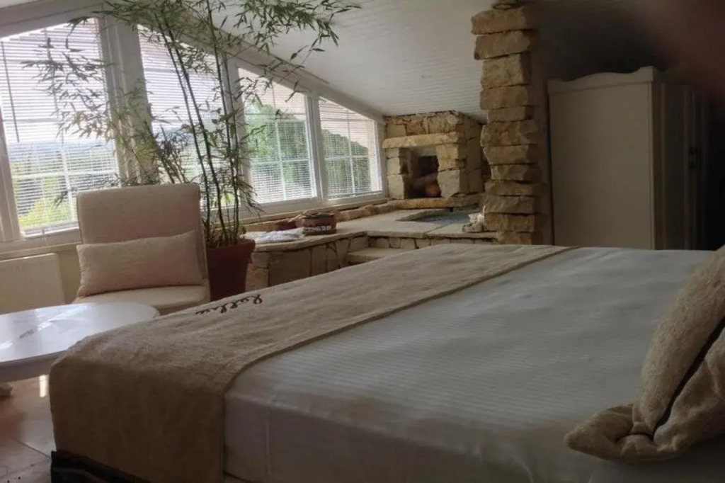 Lethe Exclusive Hotel