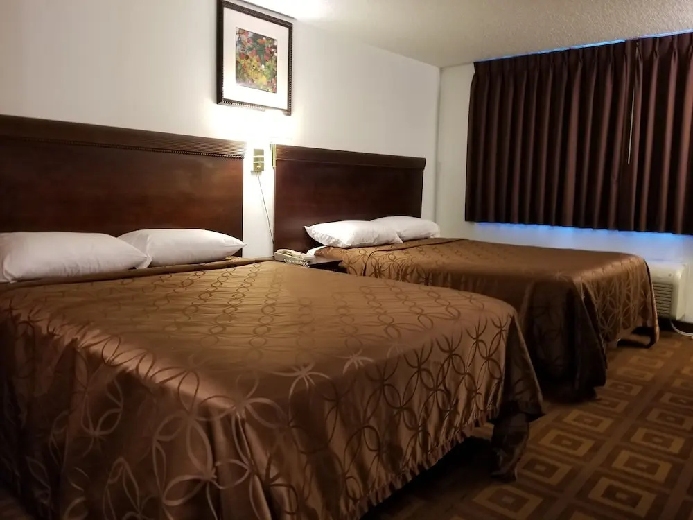 Sea-Tac Crest Motor Inn