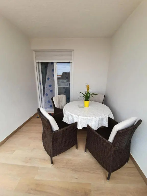 Luxury Apartment Tina by the beach Znjan Split put znjana 3c