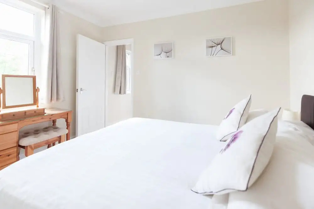 Toothbrush Apartments - Ipswich East - Cauldwell Ave
