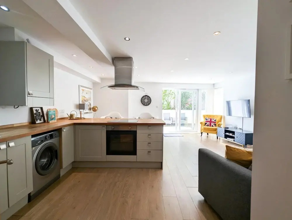 Newquay Escape/10 min to Beach/patio/parking