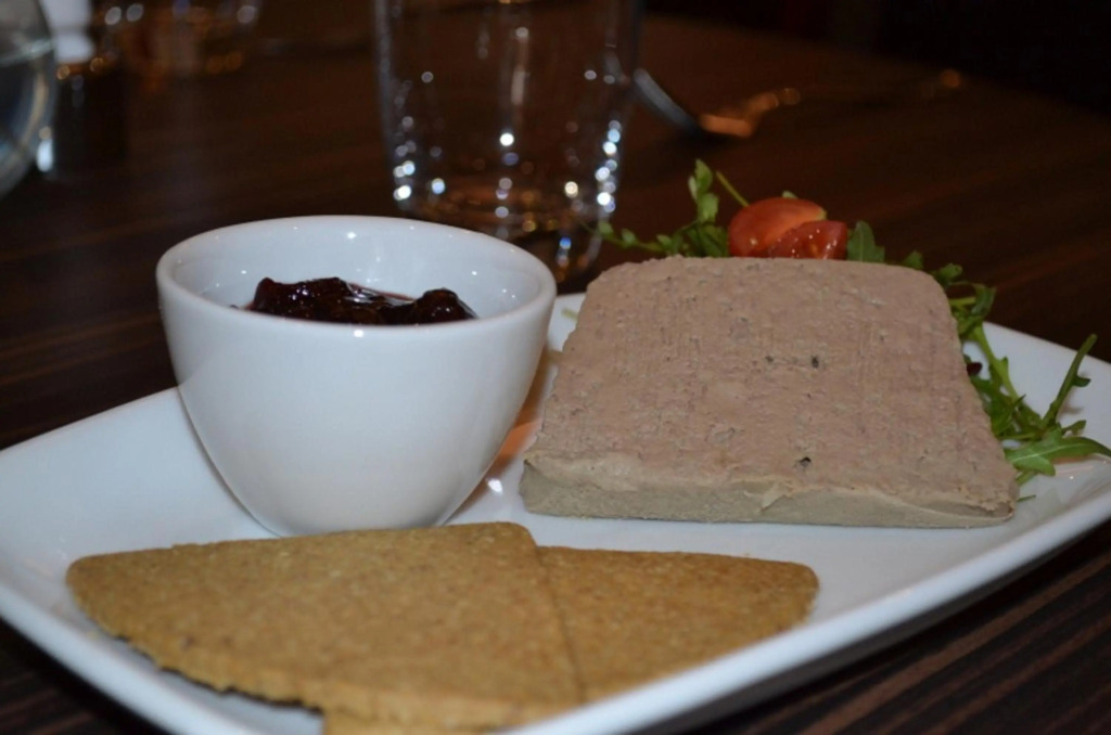 Atholl Hotel