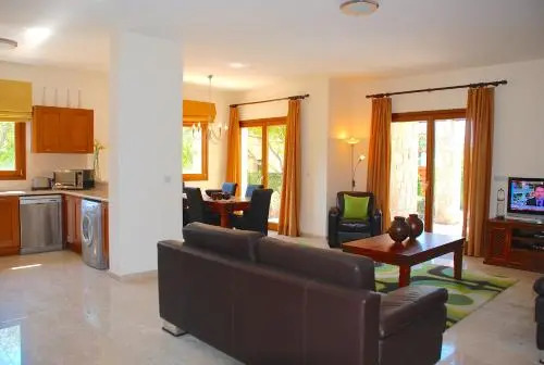 Villa Omodos HG14