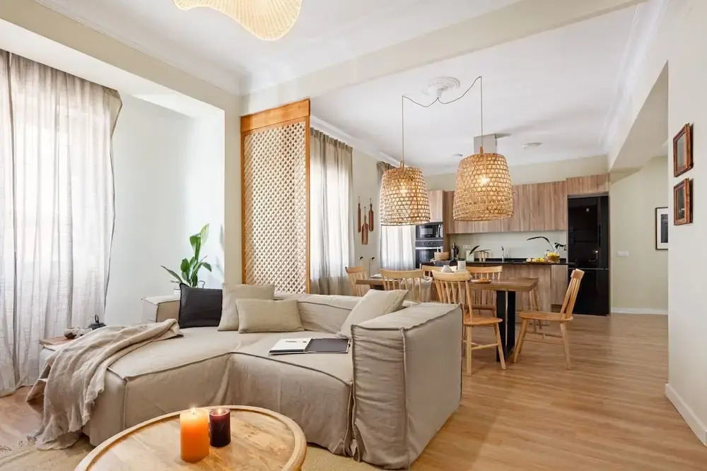 Iruela - 3 Bedrooms and Office in Trafalgar