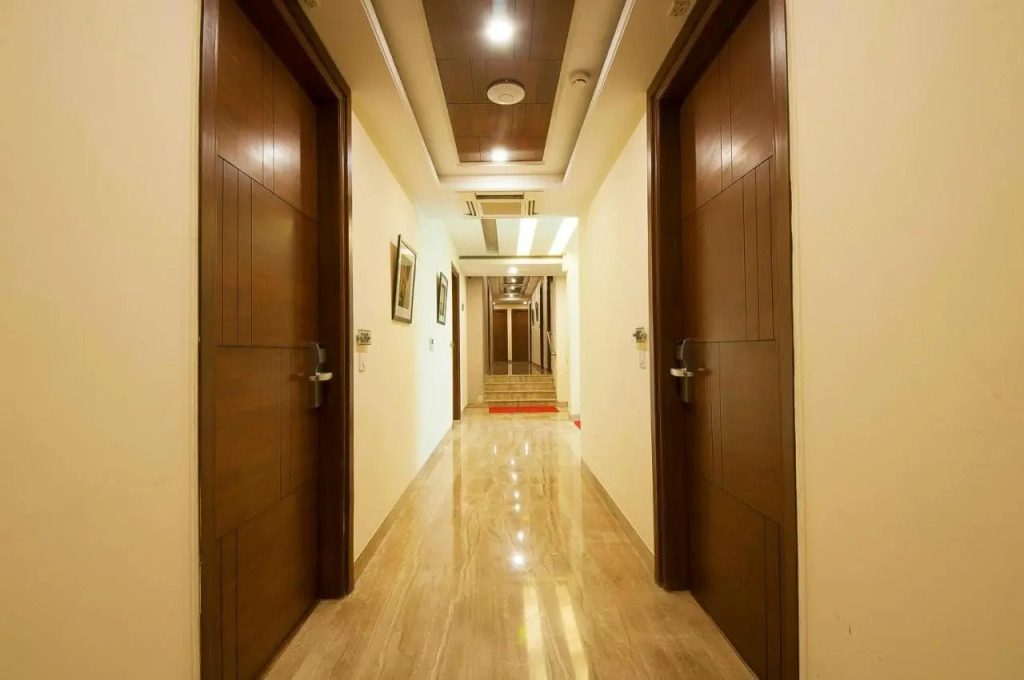 Alpina Hotels & Suites