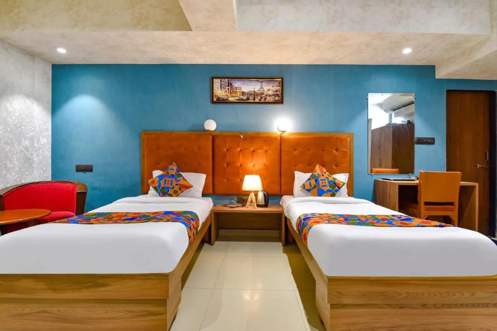 Fabhotel Siddharth Corporate