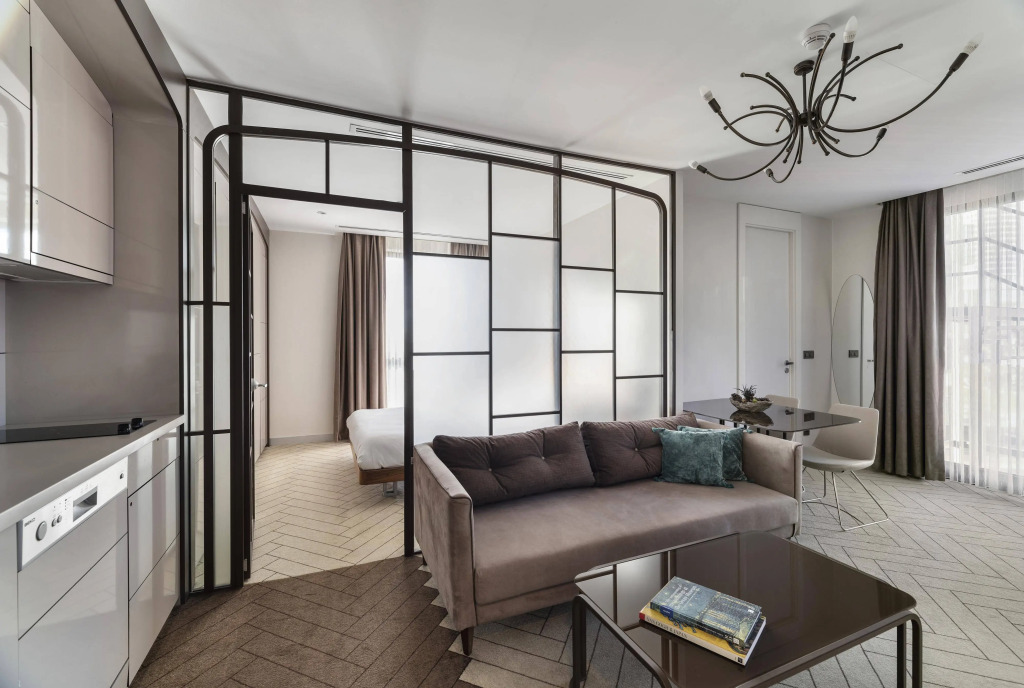 Upsuites Hotel