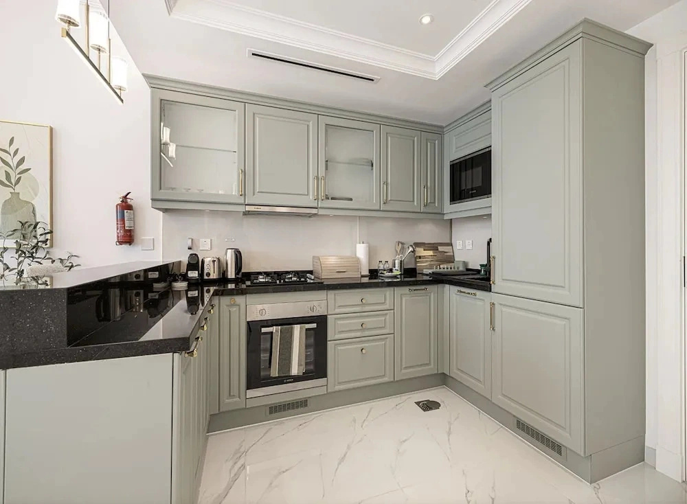 Luxury 1BHK Near Miracle Garden Arjan