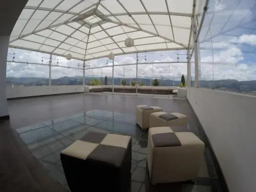 Hostal Huacaloma