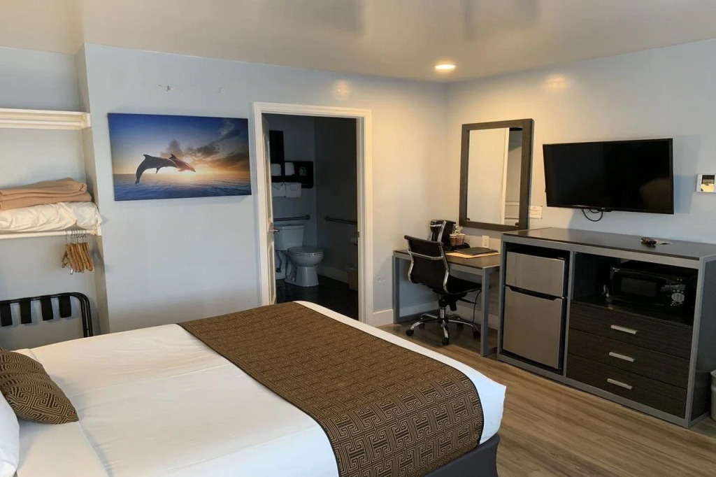 Pacific Inn Monterey