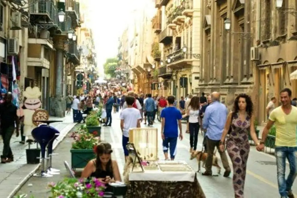 Studio In Palermo With Balcony And Wifi 8 Km From The Beach