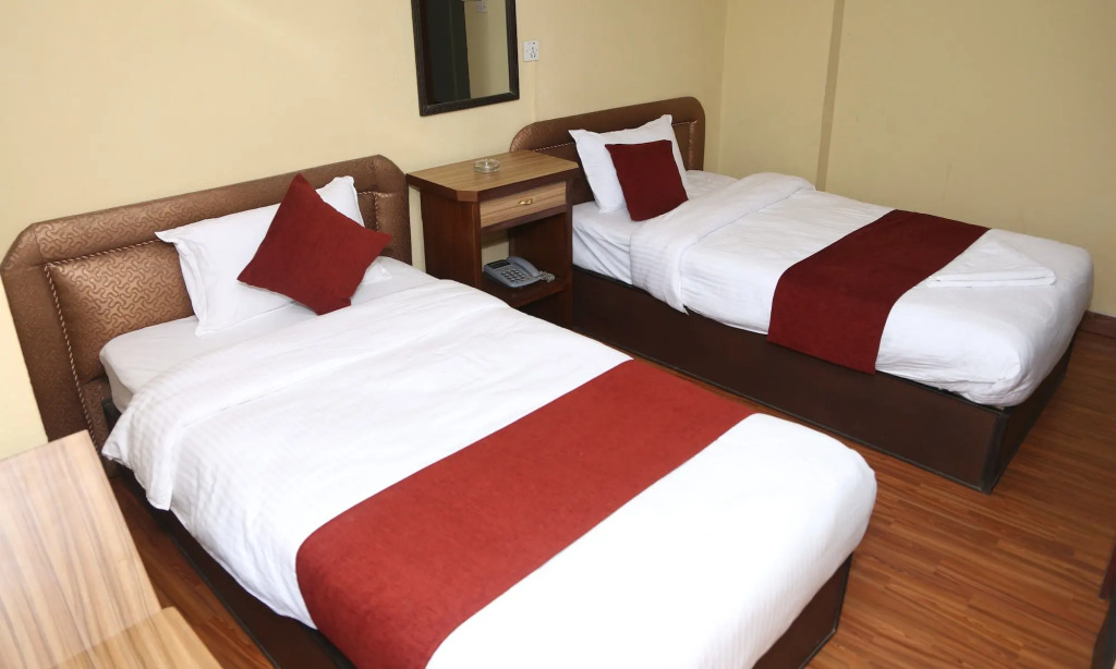 Hotel Holy Temple Tree & Chautari Cafe