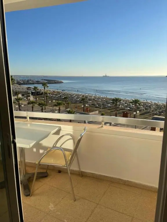 Alex Beach Apartment 34