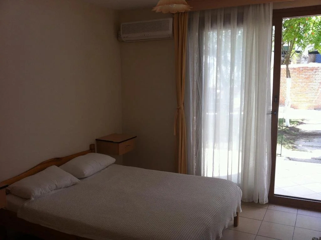Kardesler Otel