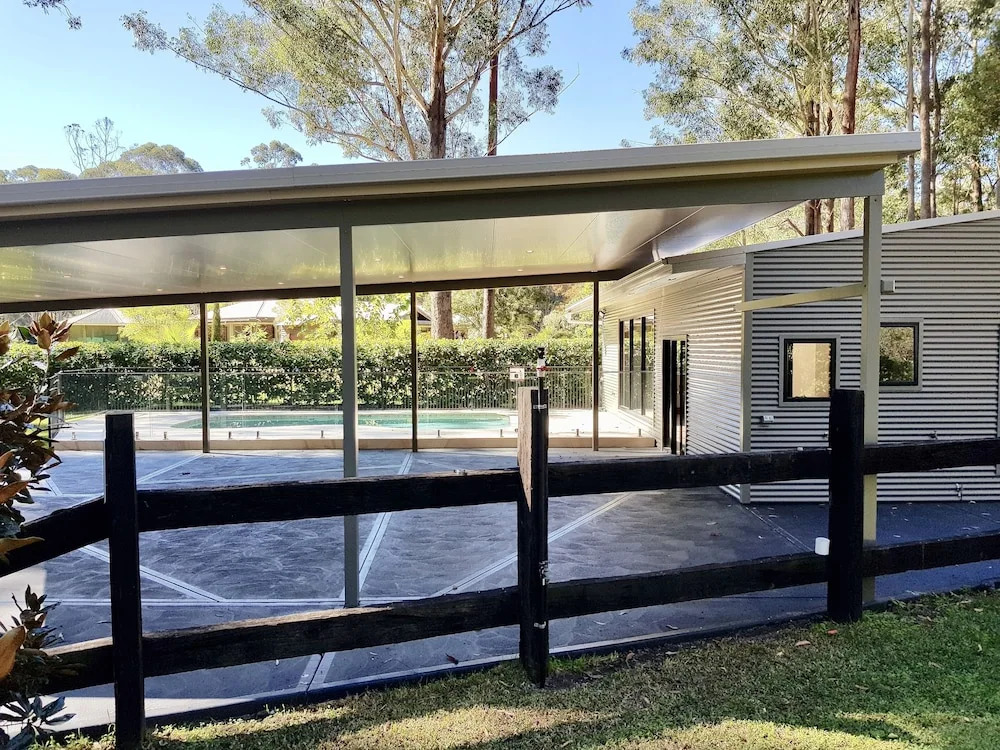 Mistinthegumtrees Eco Luxury Cabins