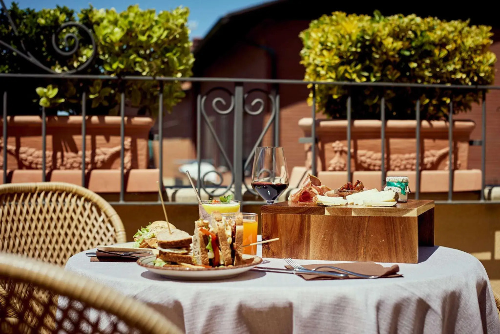 Hotel Corsignano