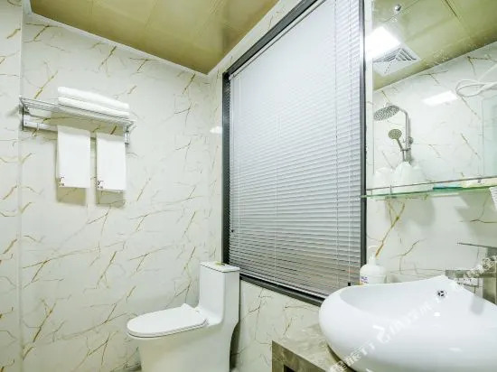 Jiyuan Hostel