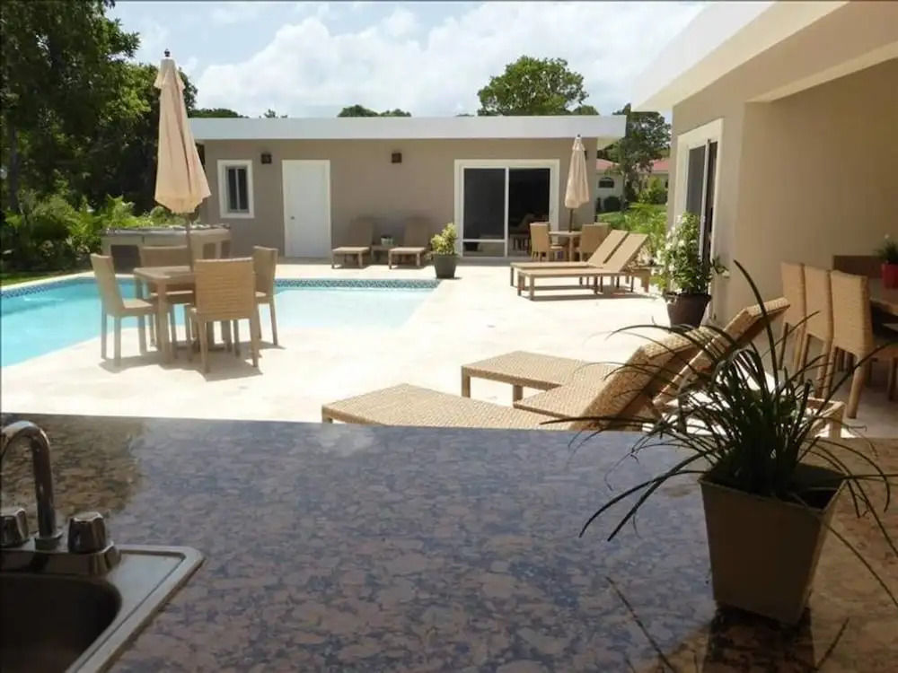 Fantastic 4 Bedroom Villa With Pool