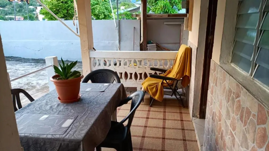Maison charmante au Robert avec jardin et tennis à proximité
