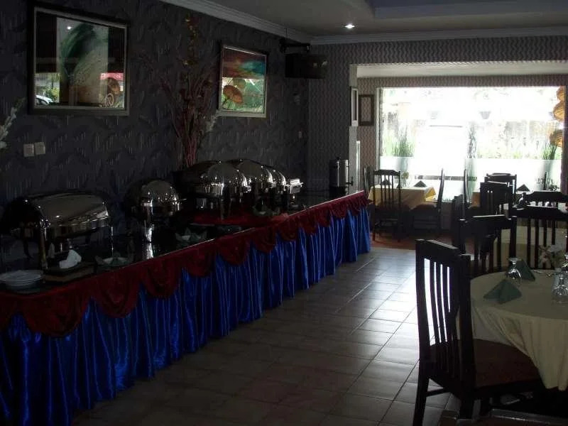 Naratas Hotel