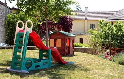 Logis Les Terrasses de Corton