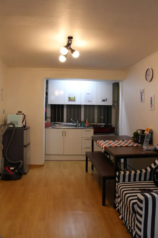KiKi House