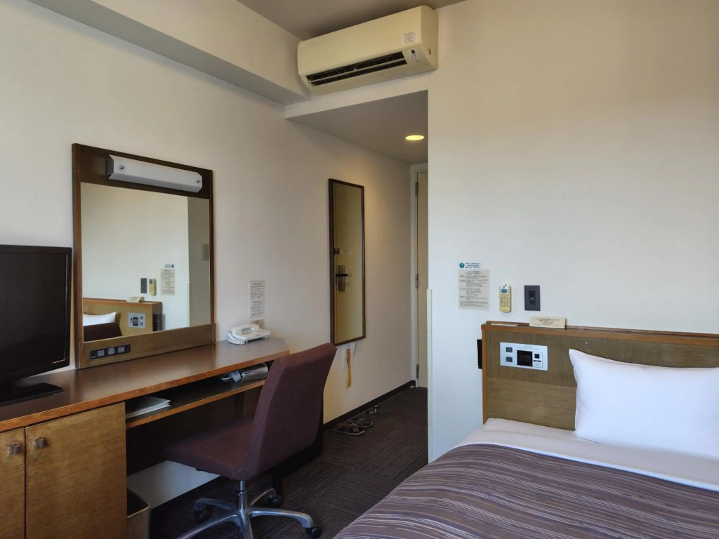 Hotel Route-Inn Iwakiizumi Ekimae
