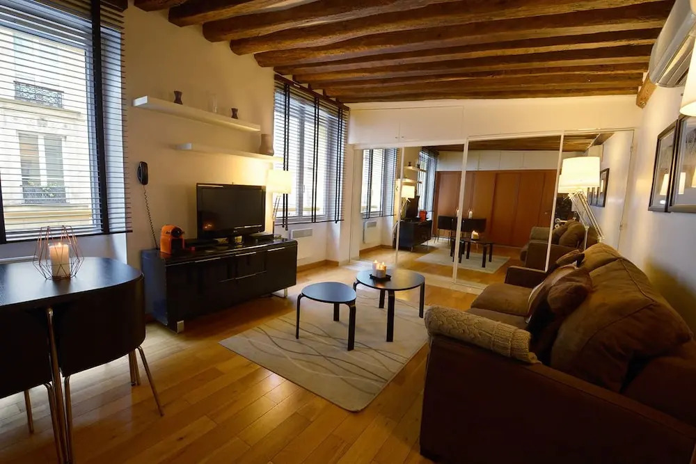HolidaysInParis - Bourg Tibourg