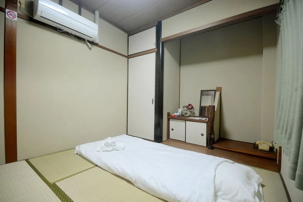 Samurai Apartment
