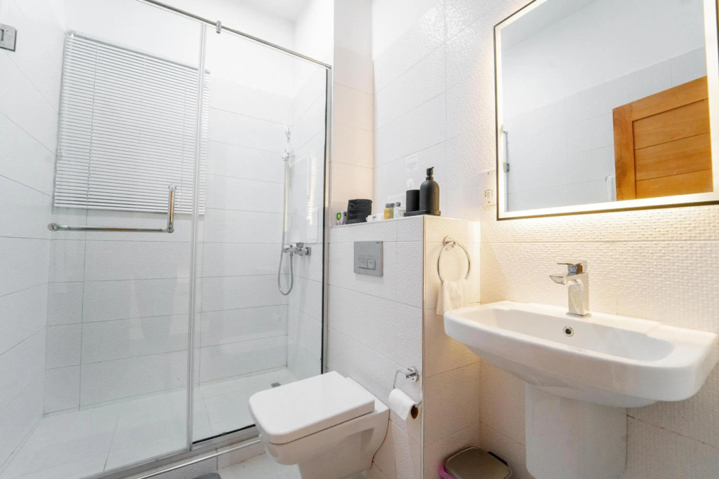 3-Bedroom SmartHome Luxury Apartment