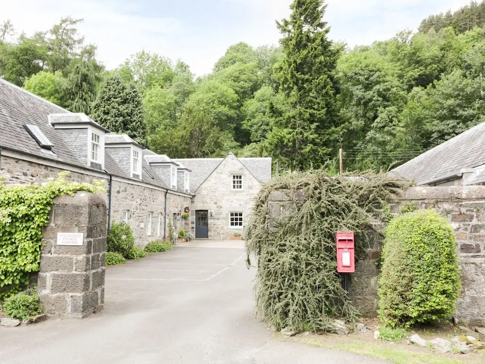 The Salmon House
