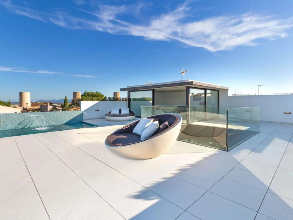 Villa in Búger with Rooftop Pool & Scenic Views