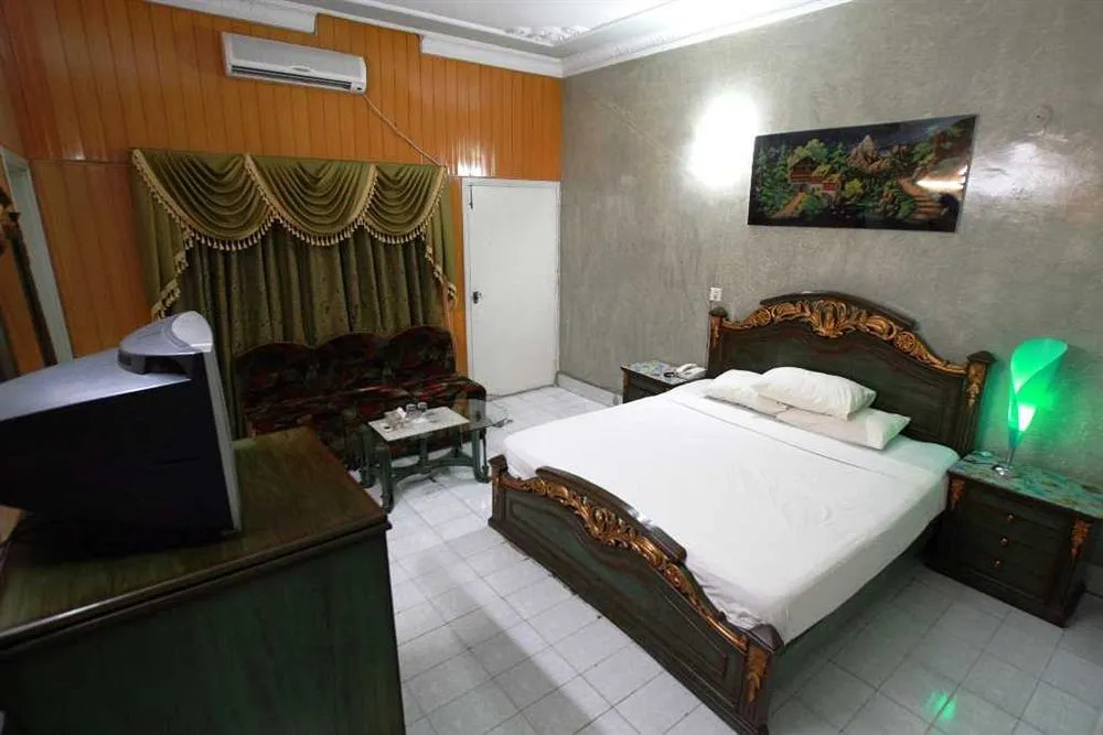 New Cape Grace Guest House