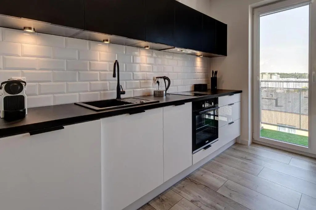 M.H. Black & White Apartment Szczecin