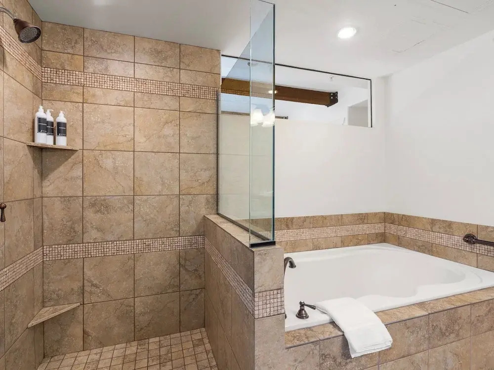 Newpark by All Seasons Resort Lodging