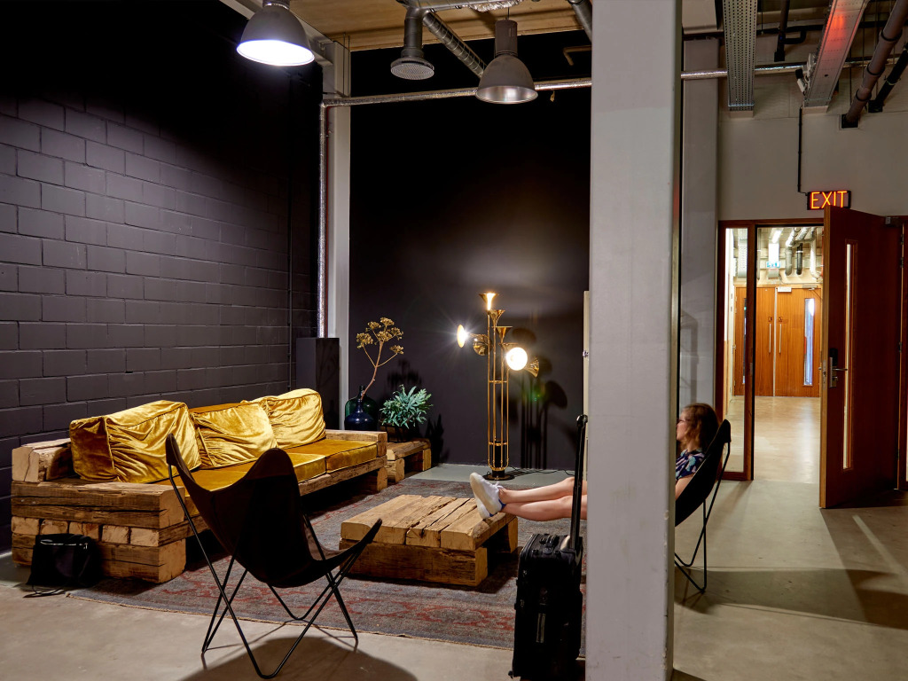 Q-Factory Hotel