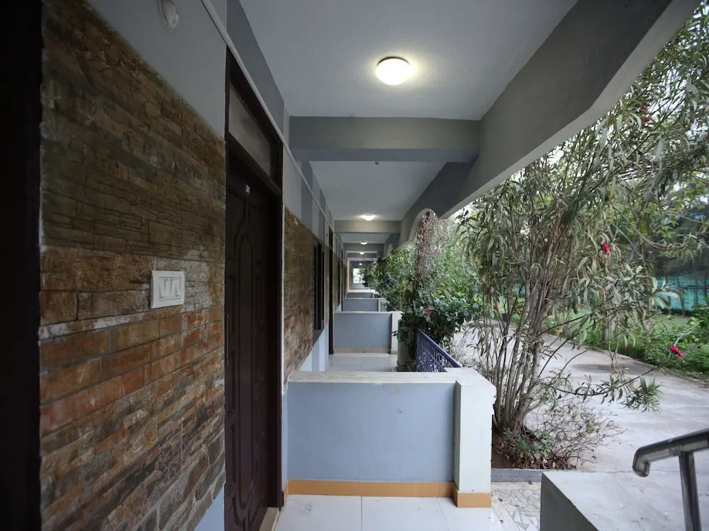 OYO 12781 Jayam Resort