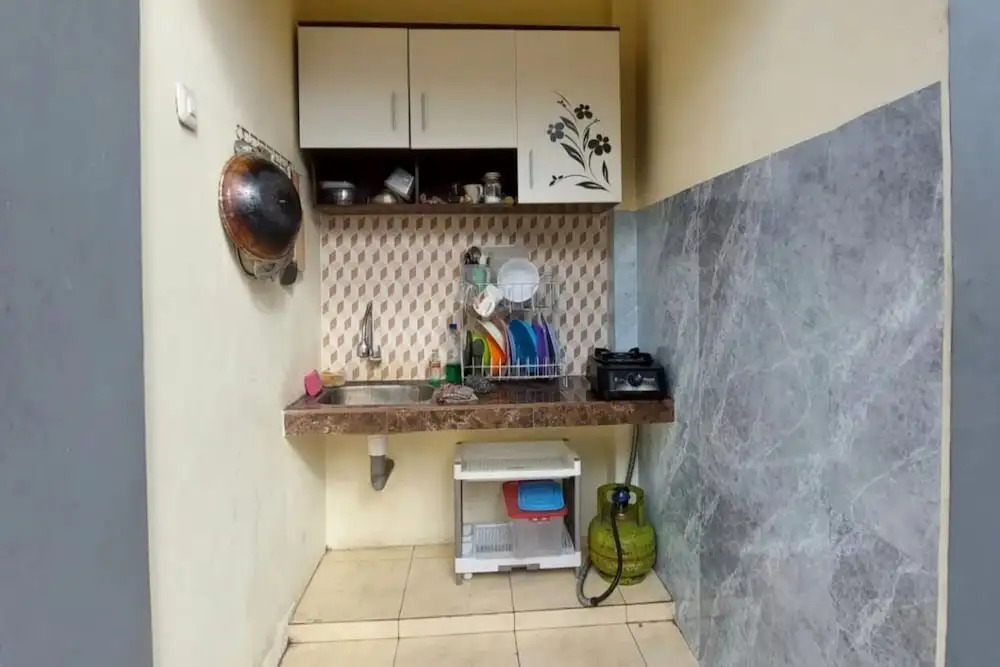 OYO Life 93525 Griya Wafira Trenggalek Syariah