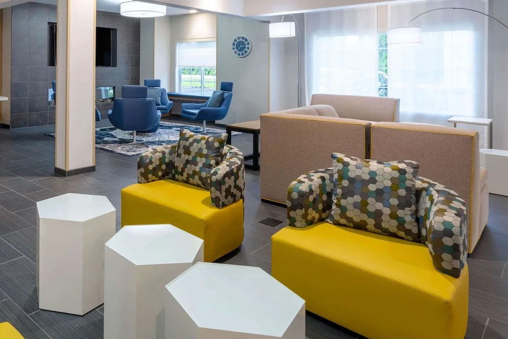 Microtel Inn & Suites by Wyndham Amsterdam NY