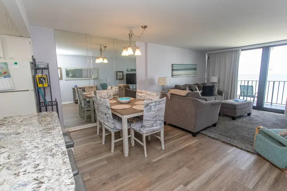 Royal Garden Resort 415 2 Bedroom Condo by RedAwning