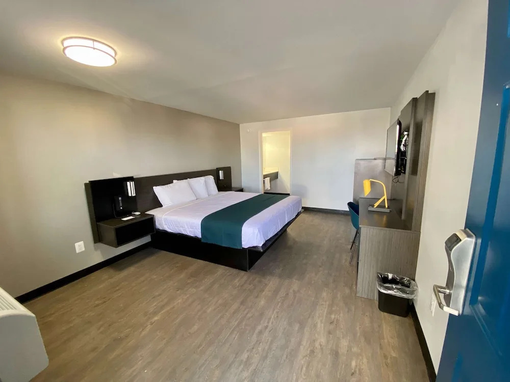 Motel 6 Bonne Terre, MO
