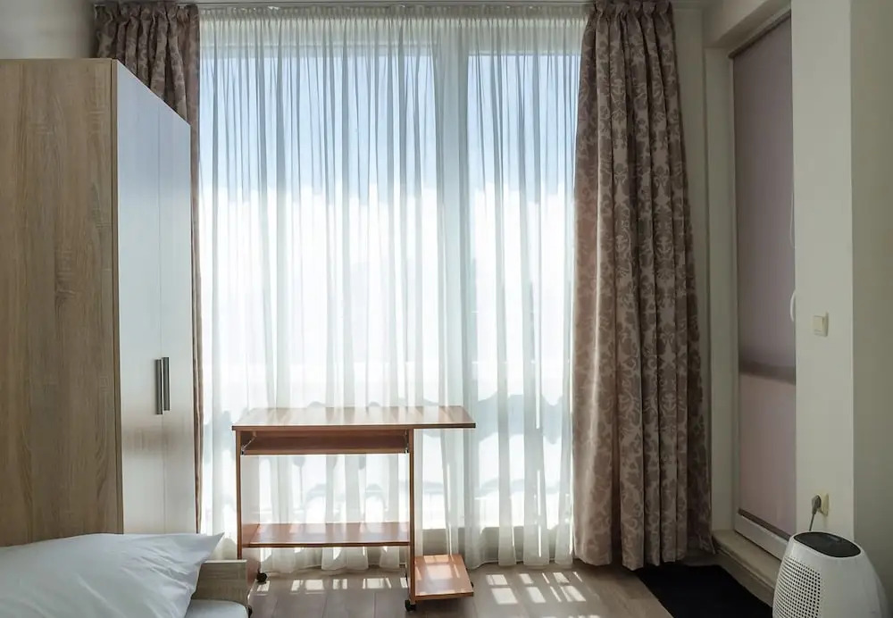 FM Luxury 2-BDR Apartment - Bright & Modern