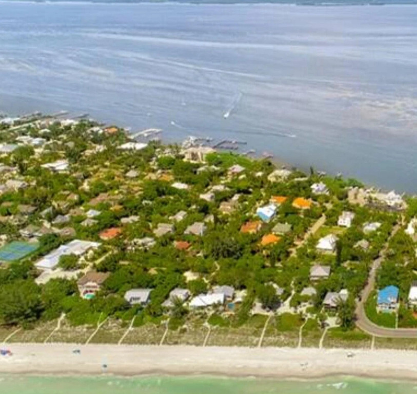 Captiva Shores 1B