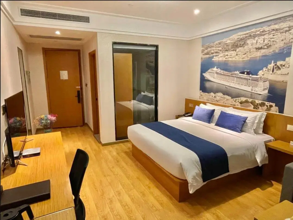 Linjiang International Cruise Hotel Baoyang Road