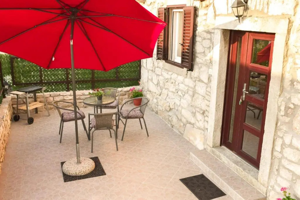 Studio apartman Moreno