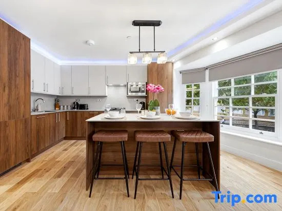 Luxury 1-Bed Apt | 7 Mins to London Eye + Terrace