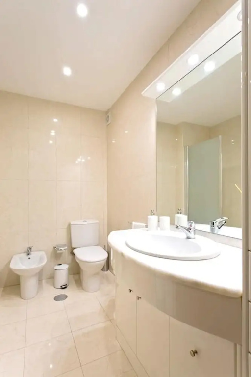 Apartment with 2 Bedrooms in Porto, with Wonderful City View, Terrace And Wifi