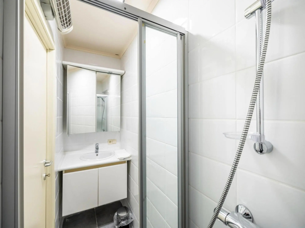 Apartment in Oostende With Balcony