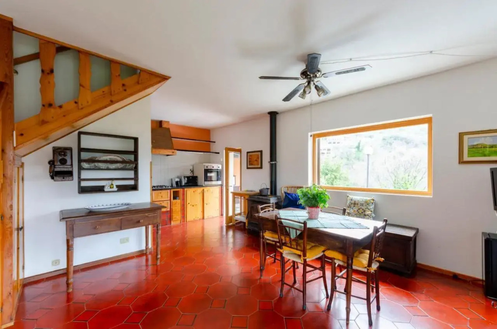 ALTIDO Splendid House w/Garden & Green Hills View